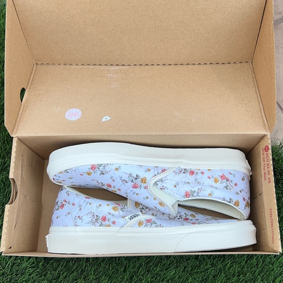 Brand New Floral Slip On Vans - Picture 2 of 6